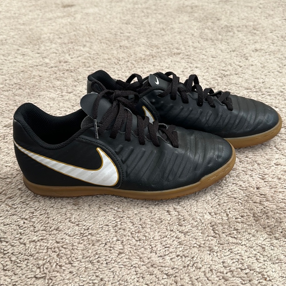 Nike Tiempo X